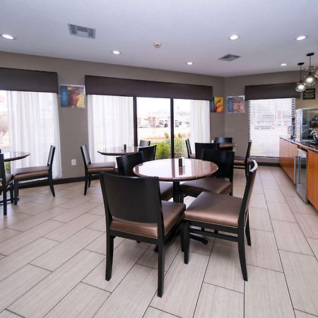Best Western Airport Inn Pearl Exterior foto