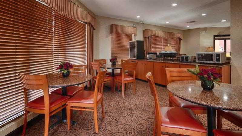 Best Western Airport Inn Pearl Exterior foto
